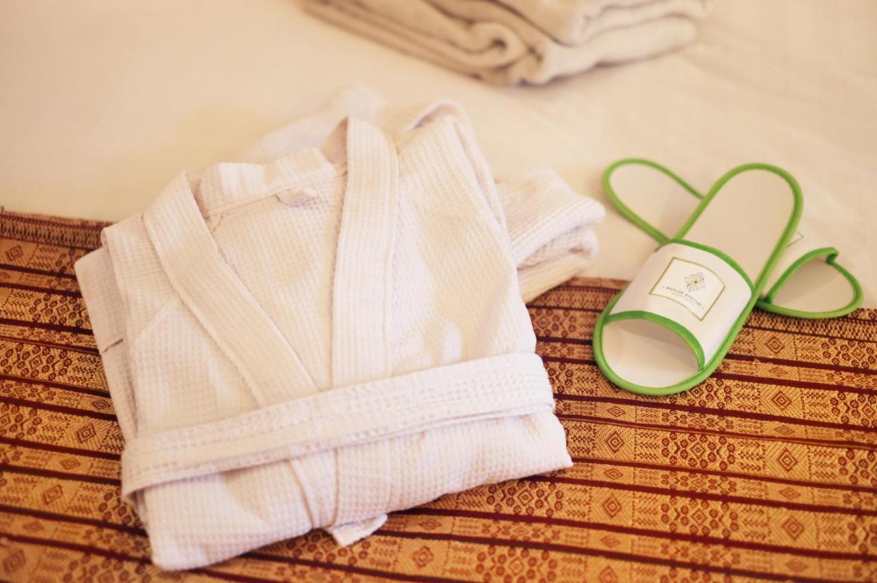 Ndalem Nuriyyat Villa, Spa & Skin Care Sleman  Buitenkant foto