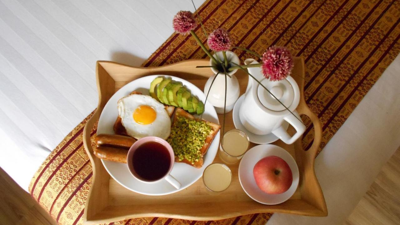 Ndalem Nuriyyat Villa, Spa & Skin Care Sleman  Buitenkant foto